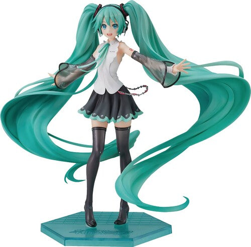 Hatsune Miku NT 1/8 Scale Figure